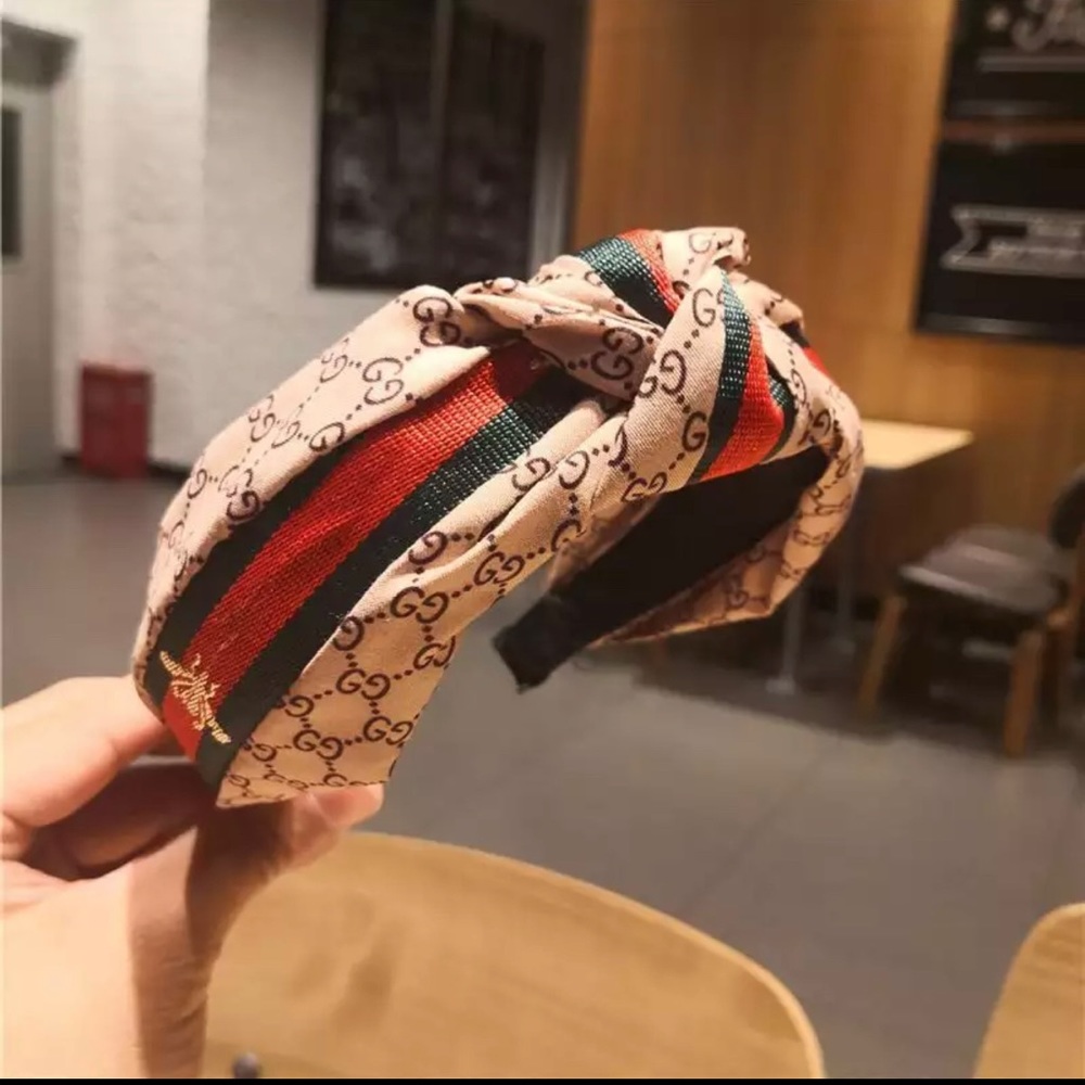 Women’s headband